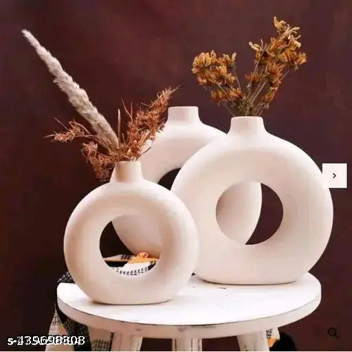 ⚪🌿 “Ceramic Donut Vase Set of 3 – Elegant White Ring Vases for Modern Home Décor” 🌿⚪