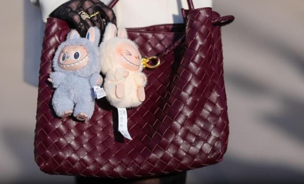 🧸 Labubu Doll – The Mischievous Monster You’ll Adore!