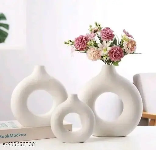 ⚪🌿 “Ceramic Donut Vase Set of 3 – Elegant White Ring Vases for Modern Home Décor” 🌿⚪