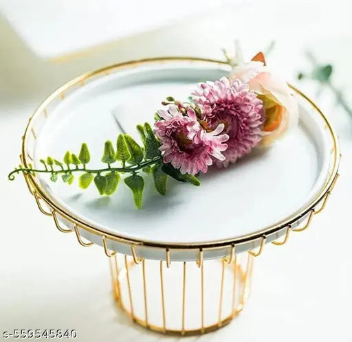 🎂✨ “ET Expo-Trends® Gold Wire Cake Stand with Dome – Elegant Dessert Display & Serving Platter” ✨🎂